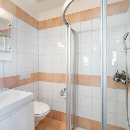 Apartment Magnificent Near Sankt Moritz *