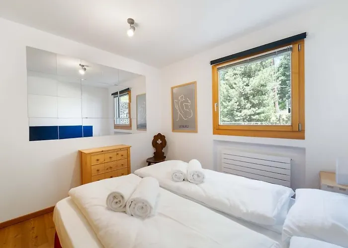 Magnificent Near Sankt Moritz Apartamento *