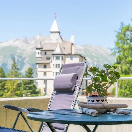 Magnificent Near Sankt Moritz 公寓 *